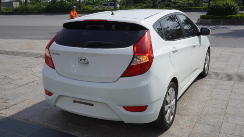 Hyundai Accent 1.4AT 2014 - 3