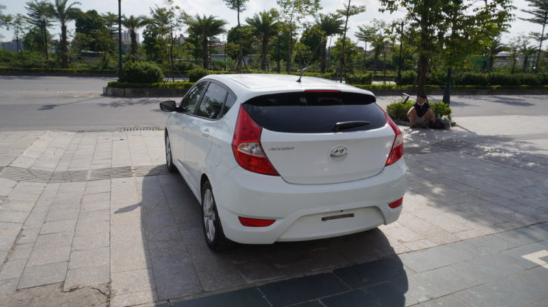 Hyundai Accent 1.4AT 2014 - 4