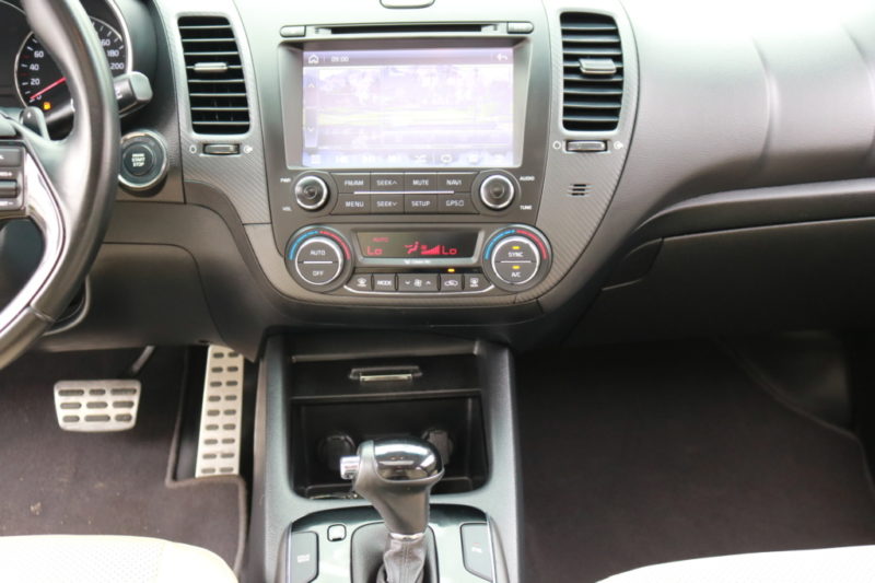 Kia Cerato 2.0AT 2016 - 14