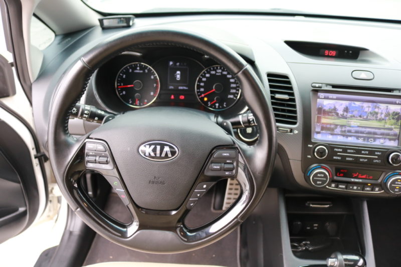 Kia Cerato 2.0AT 2016 - 15