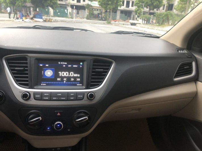 Hyundai Accent 1.4AT 2019 - 9