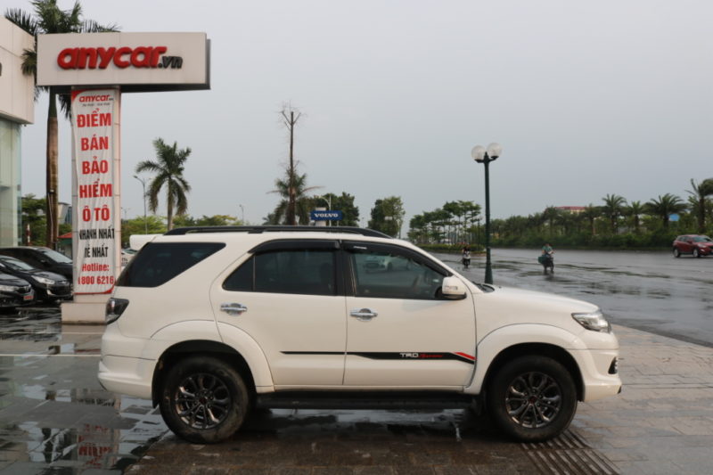 Toyota Fortuner V 4x4 2.7AT 2015 - 2