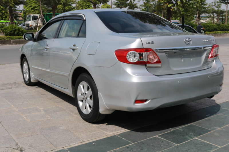 Toyota Altis 1.8AT 2011 - 8