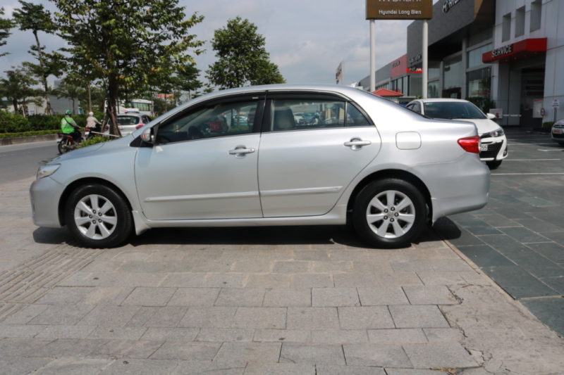 Toyota Altis 1.8AT 2011 - 5