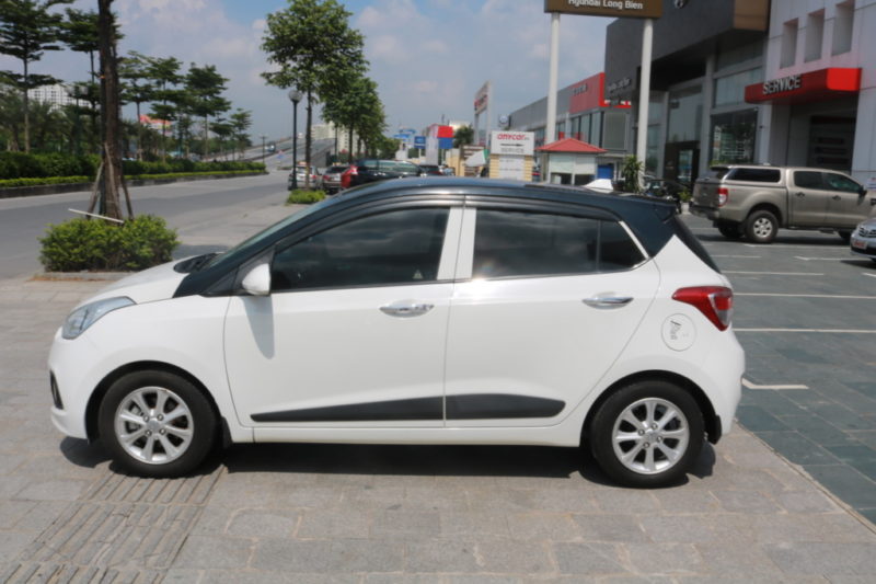 Hyundai i10 Hatchback 1.2AT 2016 - 4