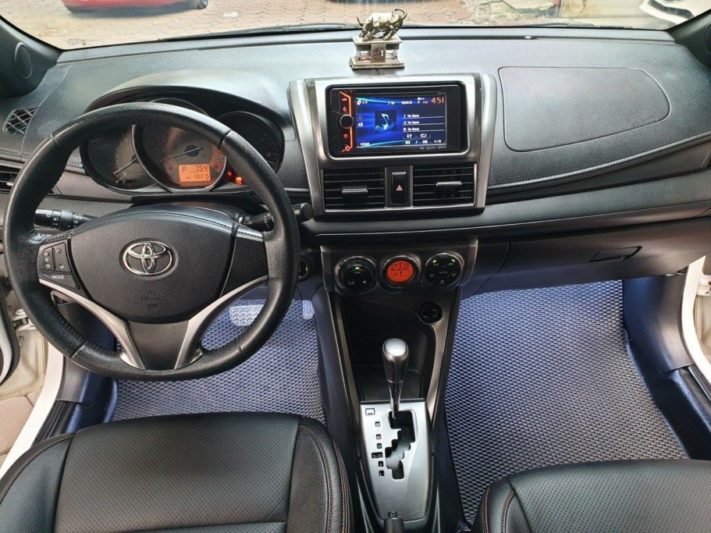 Toyota Yaris Verso 1.3AT 2015 - 4