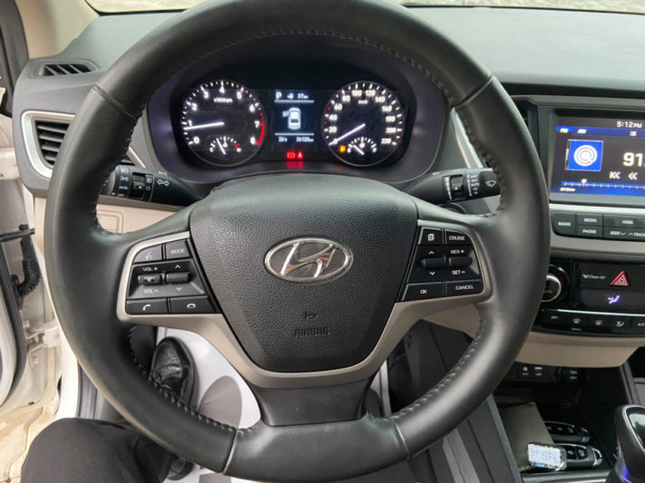 Hyundai Accent 1.4AT 2019 - 12