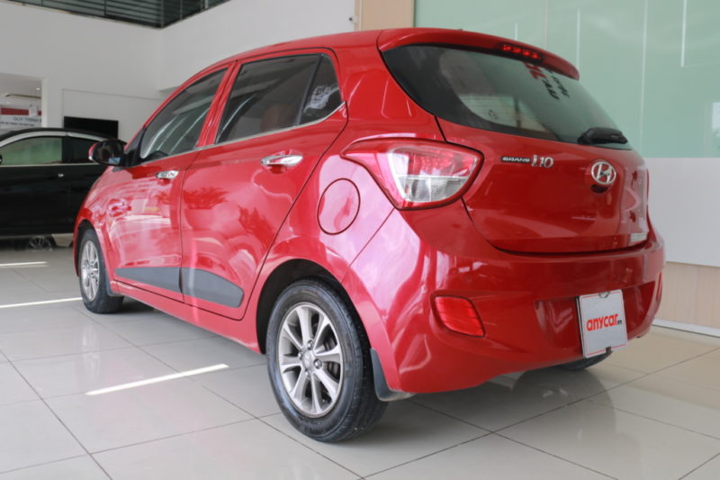 Hyundai i10 Hatchback 1.0AT 2014 - 7