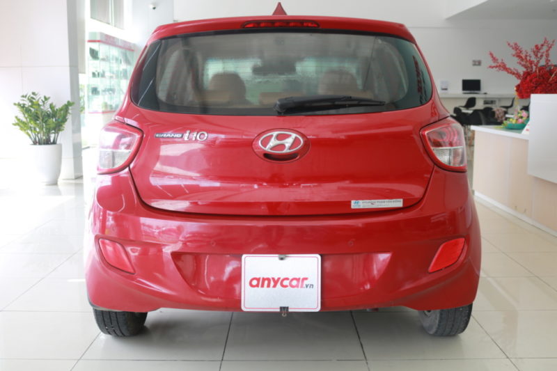 Hyundai i10 Hatchback 1.0AT 2014 - 6