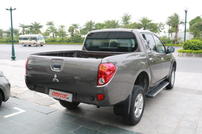 Mitsubishi Triton 2.4MT 2014 - 6