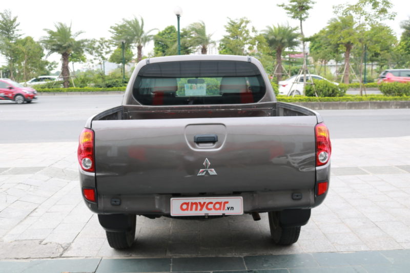 Mitsubishi Triton 2.4MT 2014 - 7