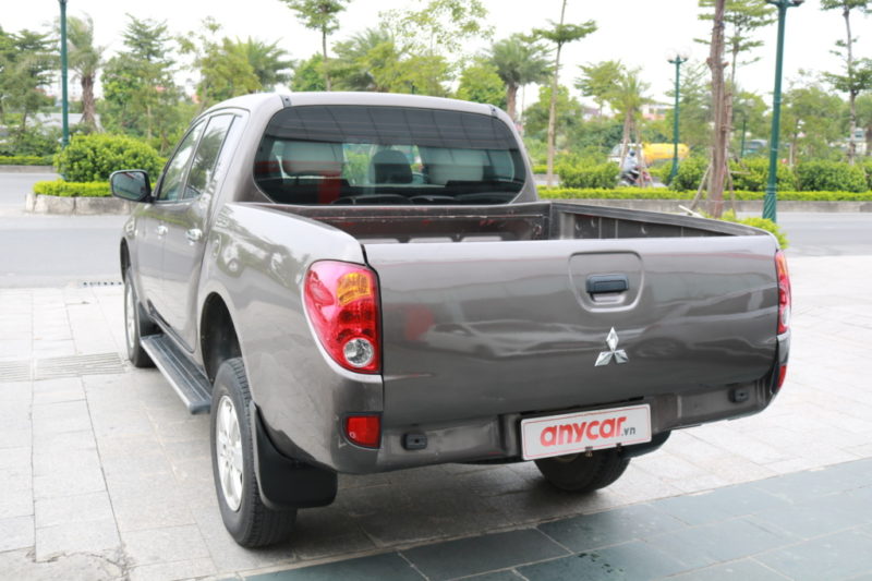 Mitsubishi Triton 2.4MT 2014 - 8