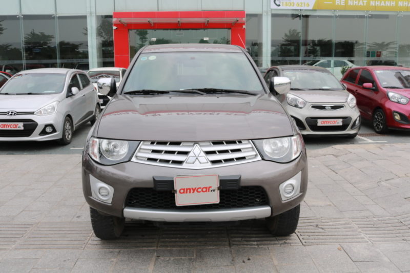 Mitsubishi Triton 2.4MT 2014 - 2