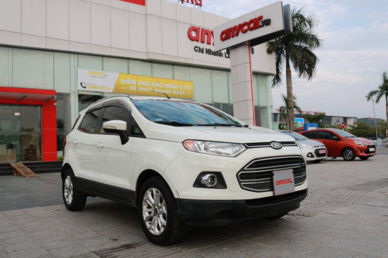 Vendo auto antiguo Ford EcoSport Titanium .5AT, buen precio ecosport 2014 Vendo auto antiguo Ford EcoSport Titanium .5AT, buen precio