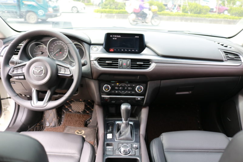 Mazda 6 2.0AT 2018 - 12