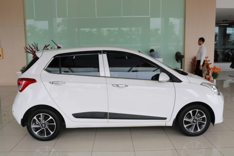 Hyundai i10 Hatchback 1.2AT 2019 - 4