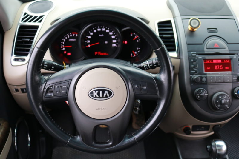 Kia Soul 1.6AT 2009 - 12