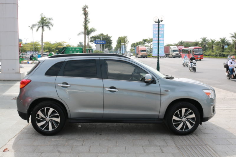 Mitsubishi Outlander 2.0AT 2014 - 4