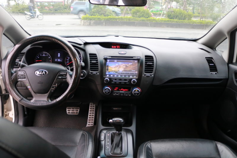 Kia K3 1.6AT 2013 - 13