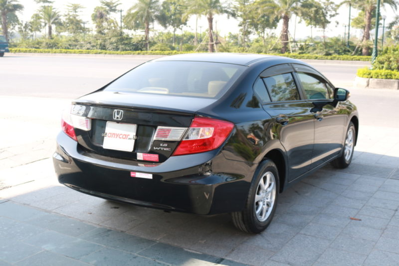 Honda Civic 1.8AT 2015 - 5