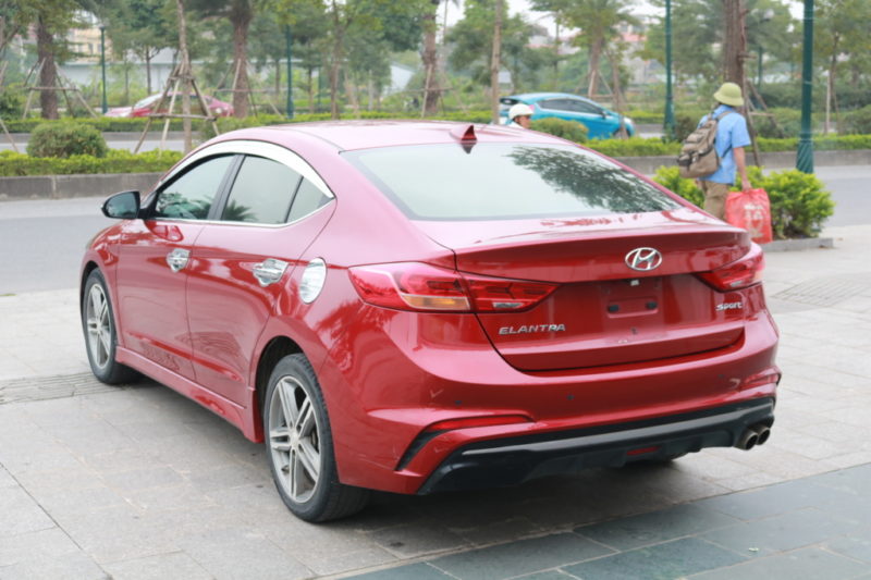 Hyundai Elantra Sport 1.6AT 2018 - 7