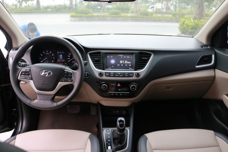 Hyundai Accent Đặc biệt 1.4AT 2018 - 12