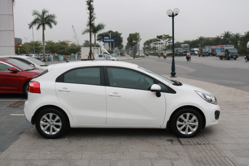 Kia Rio Hatchback 1.4AT 2014 - 4