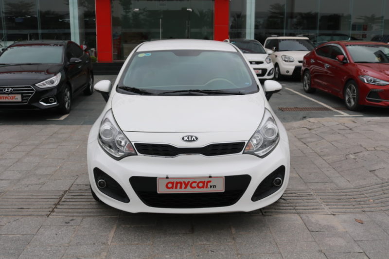 Kia Rio Hatchback 1.4AT 2014 - 2