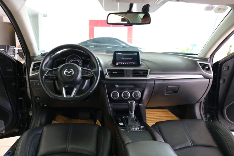 Mazda 3 Facelift 1.5AT 2018 - 10
