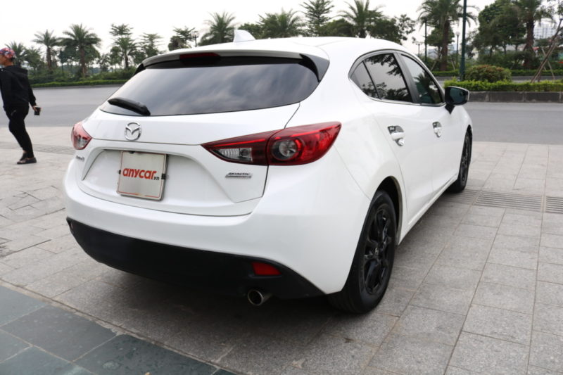 Mazda 3 HB 1.5AT 2015 - 6