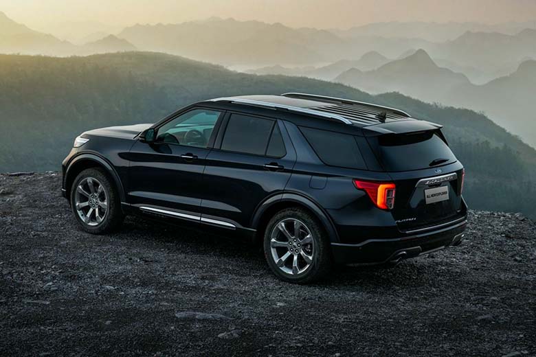 Ford Explorer 2021 có 3 phiên bản động cơ khác nhau