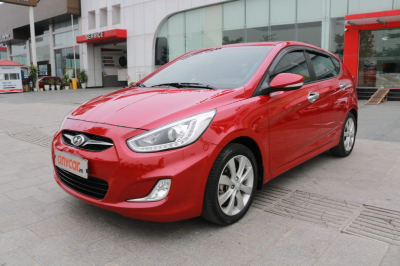 Hyundai Accent 1.4AT 2013 - 3