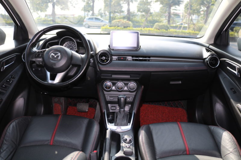 Mazda 2 Sedan 1.5AT 2017 - 11