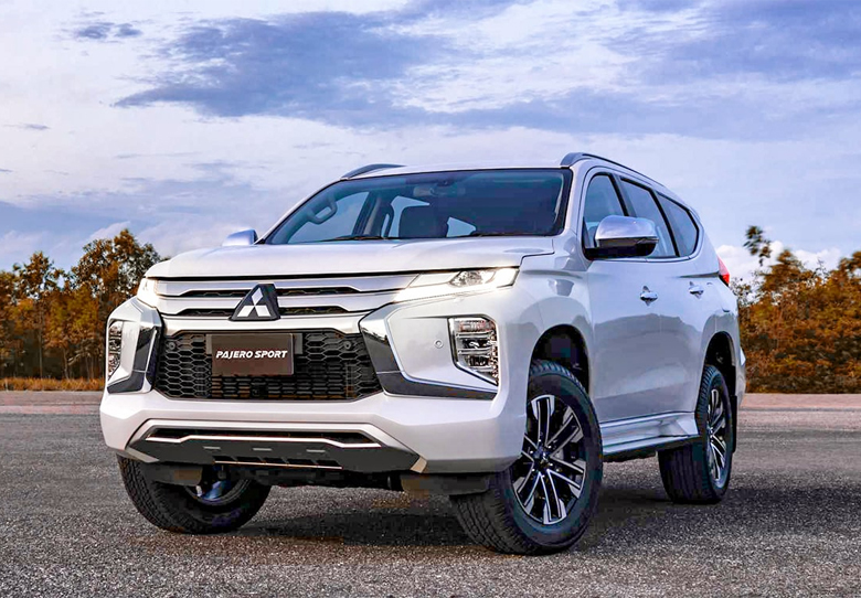 Mitsubishi Pajero Sport 2021 giá từ 980 triệu sắp ra mắt