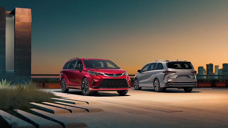 Toyota Sienna sở hữu nhiều đường nét góc cạnh, thể thao