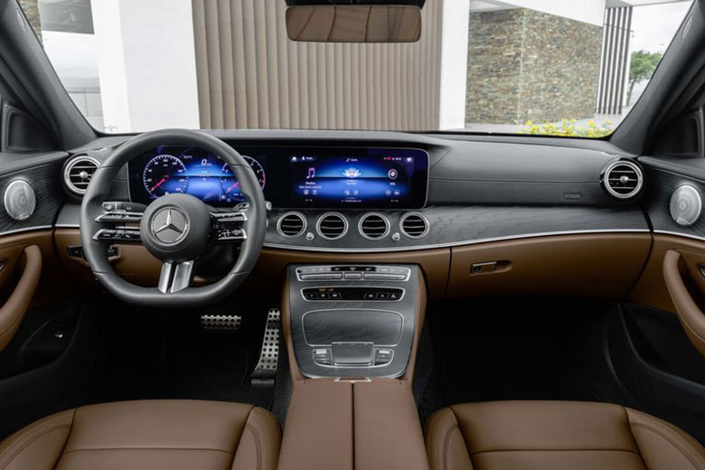 Đánh giá xe Mercedes-Benz E-Class 2021-5