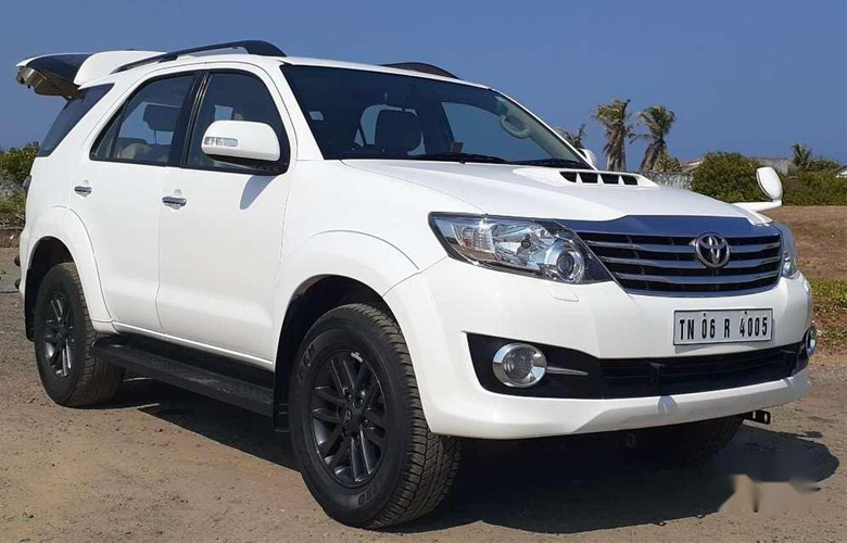 Toyota Fortuner phiên bản máy dầu 2.5L