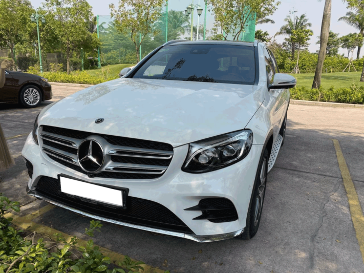 Mercedes GLC 300 2.0AT 2017 - 2