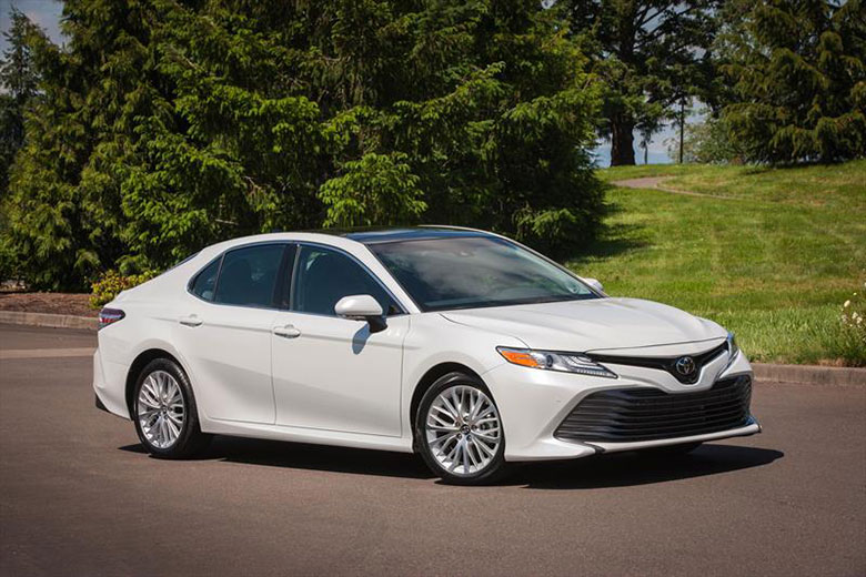 Ra mắt Toyota Camry SEdition 2020 liều lĩnh nhất lịch sử