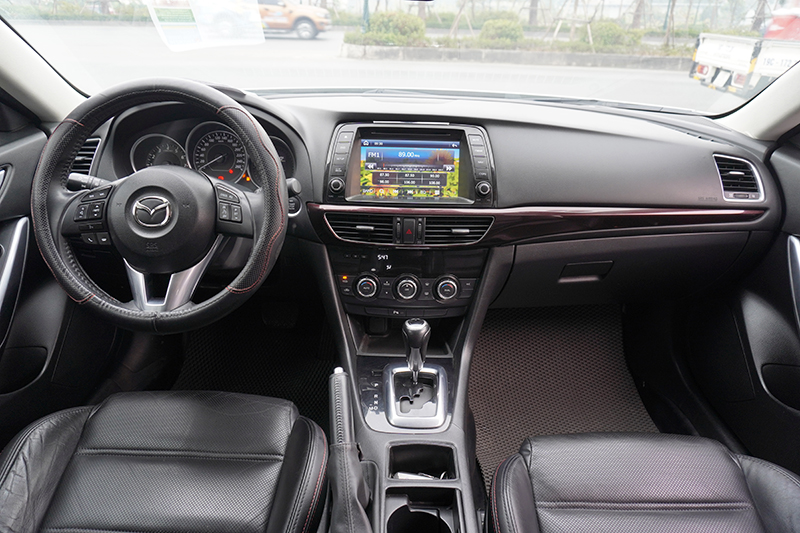 Mazda 6 2.0AT 2015 - 11