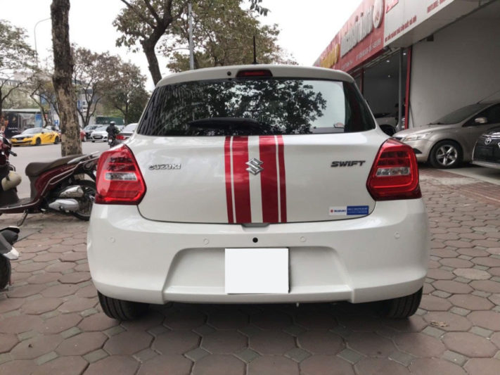 Suzuki Swift 1.2AT 2019 - 3