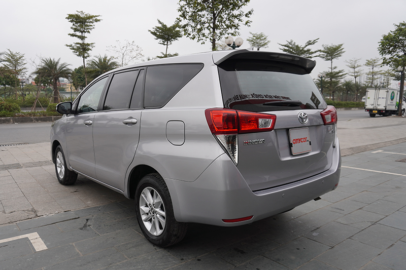 Toyota Innova E 2.0MT 2016 - 6