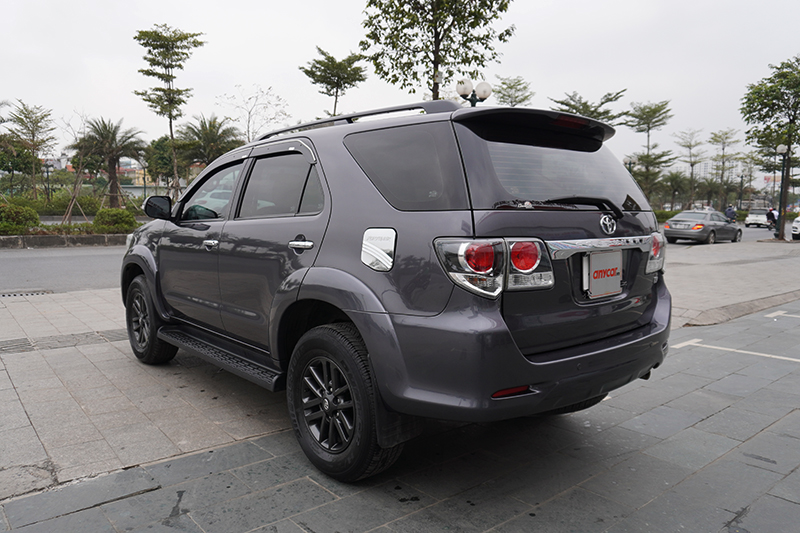 Toyota Fortuner 2.7AT 2015 - 4