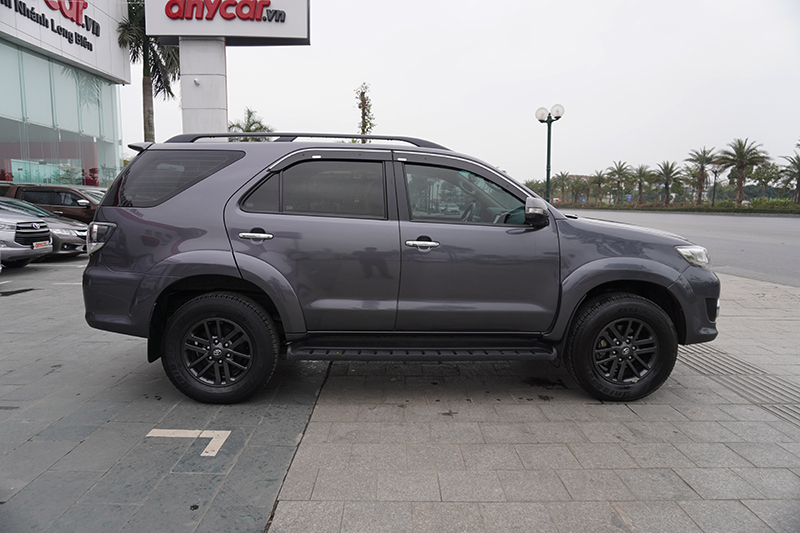 Toyota Fortuner 2.7AT 2015 - 7