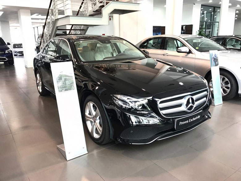 Xe Mercedes Benz E class E250 2016  Trắng