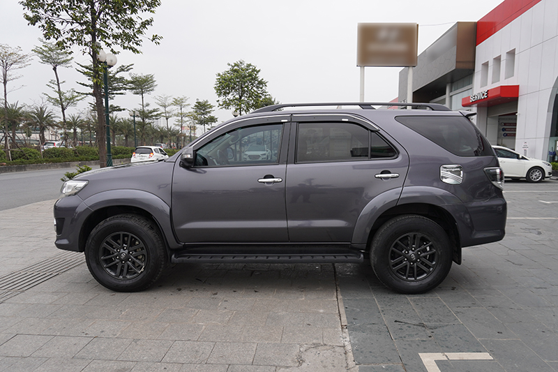 Toyota Fortuner 2.7AT 2015 - 3