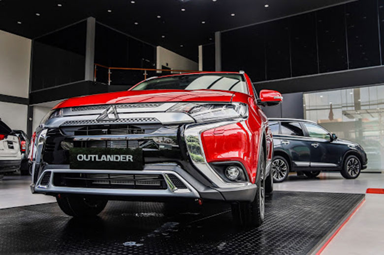 Ưu nhược điểm Mitsubishi Outlander 2020 kèm giá bán | anycar.vn