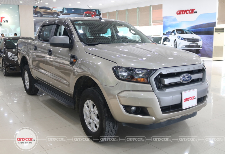 Xe Ford Ranger XLS 22AT 2017  Trắng