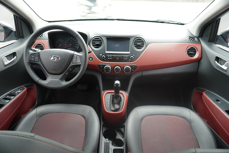 Hyundai i10 Sedan 1.2AT 2019 - 10