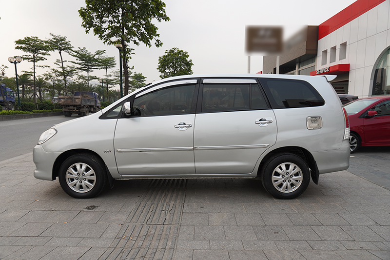 Toyota Innova V 2.0AT 2008 - 5